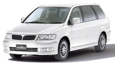 Коврики из экокожи 3D  Mitsubishi Chariot III 1997-2003 (правый руль)