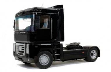 Renault Magnum