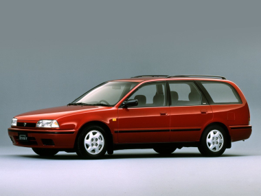 Nissan Avenir I 1990-1998 (правый руль)